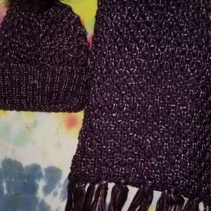 Steve Madden eggplant lurex hat/scarf set